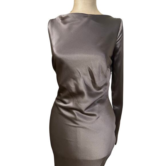 New House of CB Satin Maxi Dress - Picture 5 of 10